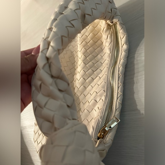 Harper Woven Faux Leather Handbag - Ivory - Picture 4 of 8